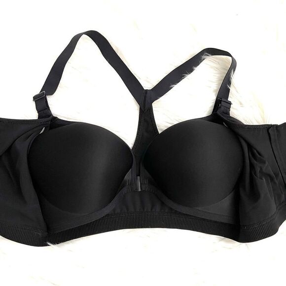 Victoria's Secret knockout front close sports bra - Picture 4 of 6